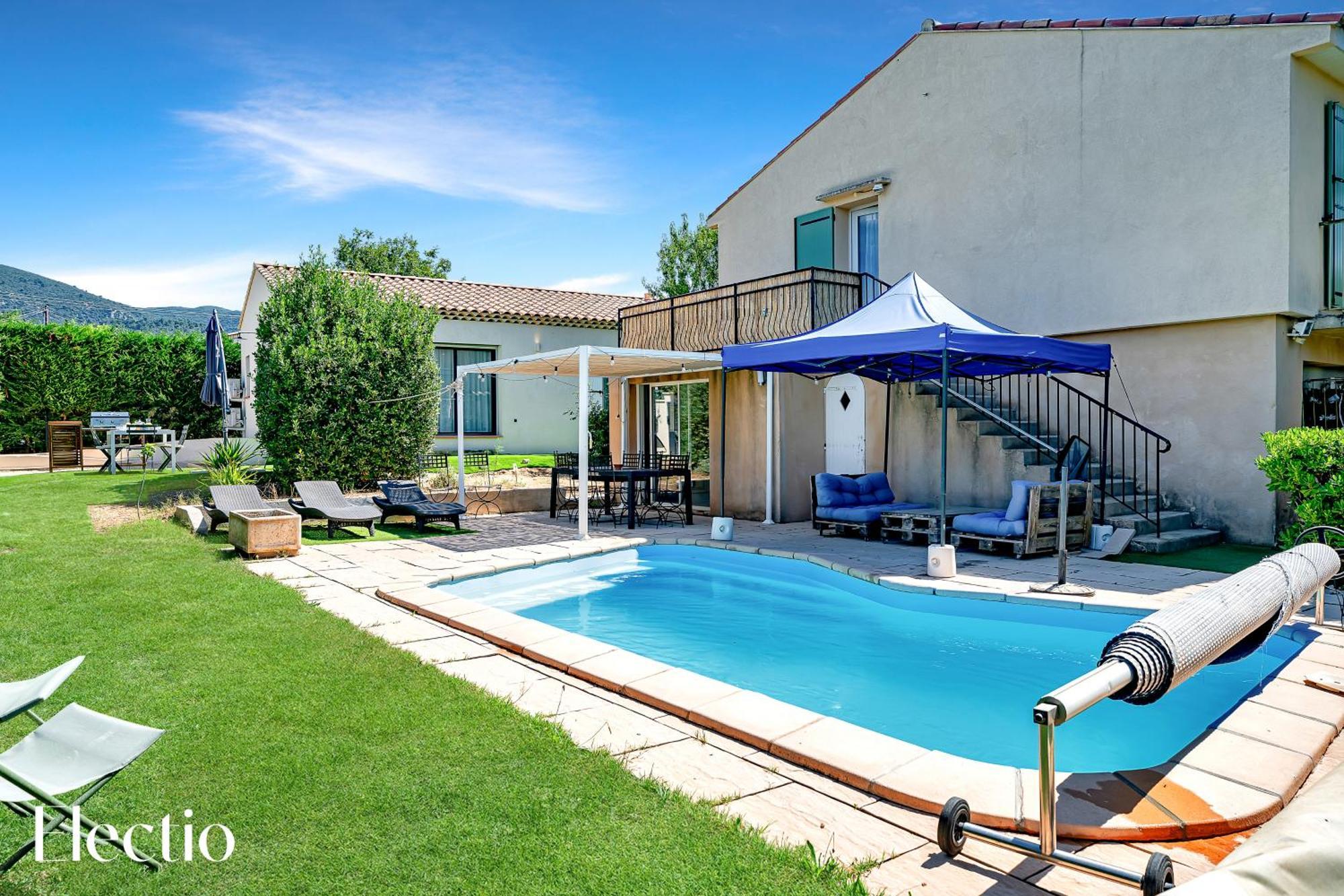Villa Oliveda - Piscine & Salon Cinema Lourmarin Kültér fotó